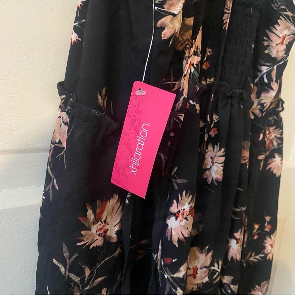 XHILARATION NWT Floral Ruffle Lace Up Women's Dress Size Medium - Picture 6 of 11